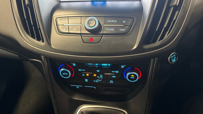 Ford Kuga 1.5 TDCi Titanium Edition 5dr 2WD Diesel Estate